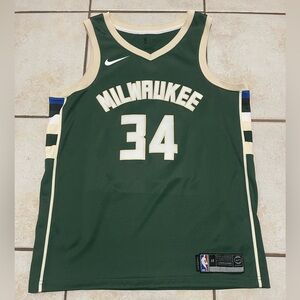 Giannis Antetokounmpo Milwaukee Bucks Jersey